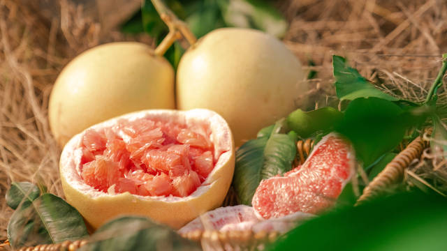 令人垂涎三尺的梅州蜜柚 令人垂涎三尺的梅州蜜柚