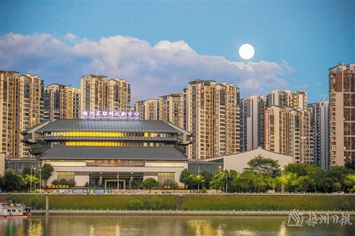 60年一遇！中秋夜遇上“超級月亮”