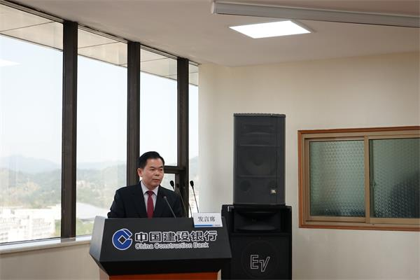 DSC07521(1).JPG DSC07521(1).JPG